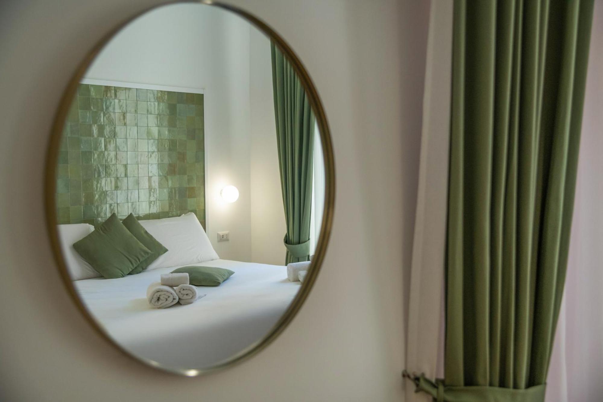 Vistavicolo Rooms Napoli Bagian luar foto