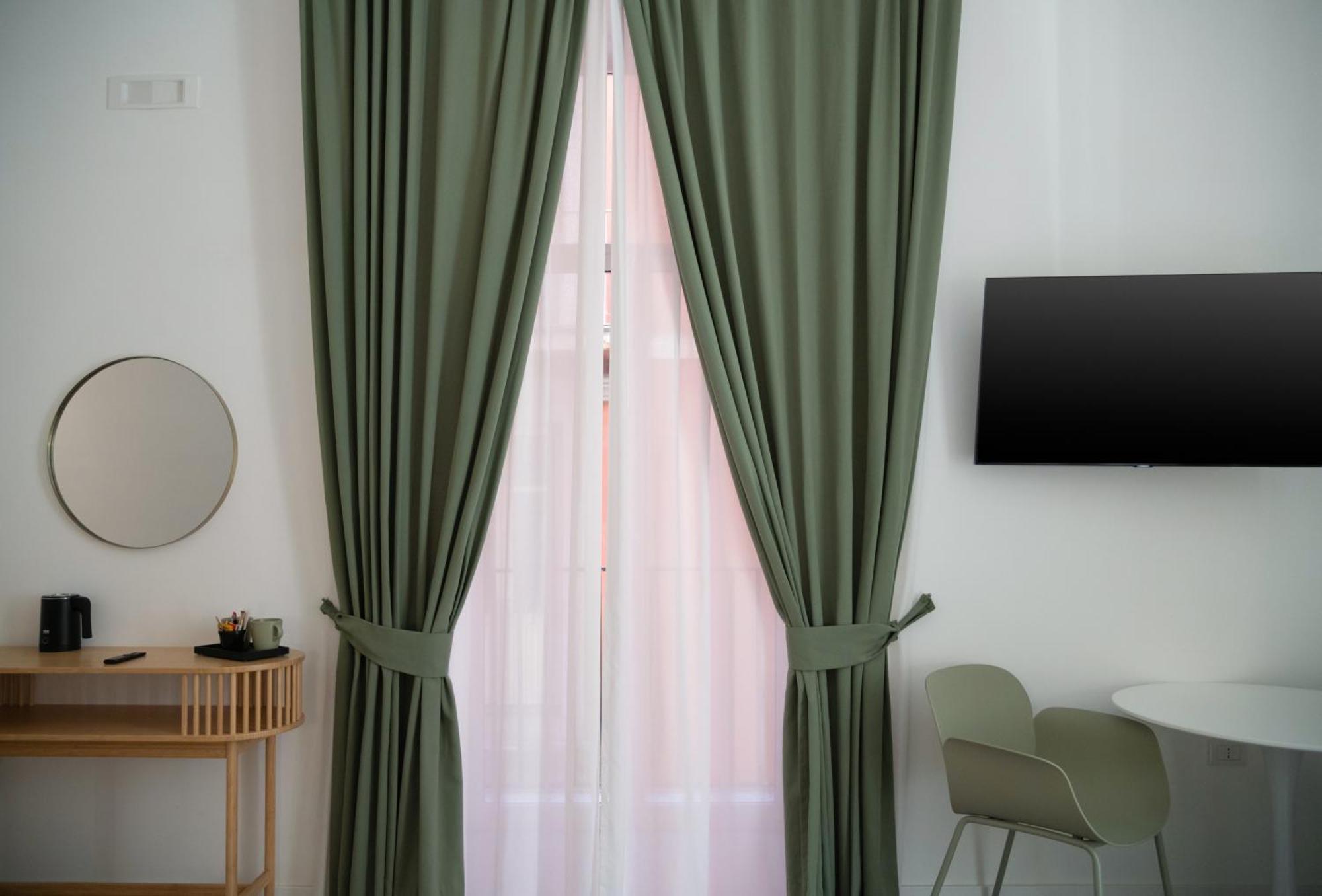Vistavicolo Rooms Napoli Bagian luar foto