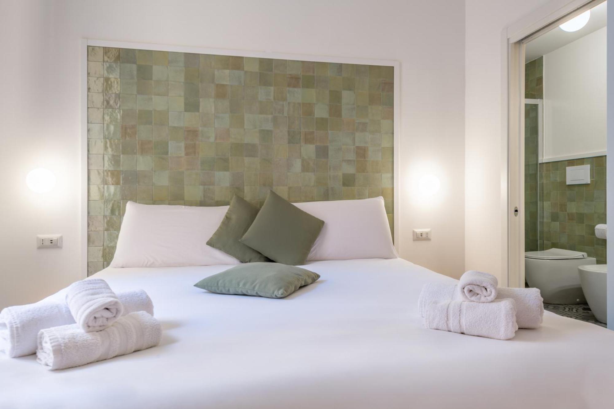 Vistavicolo Rooms Napoli Bagian luar foto